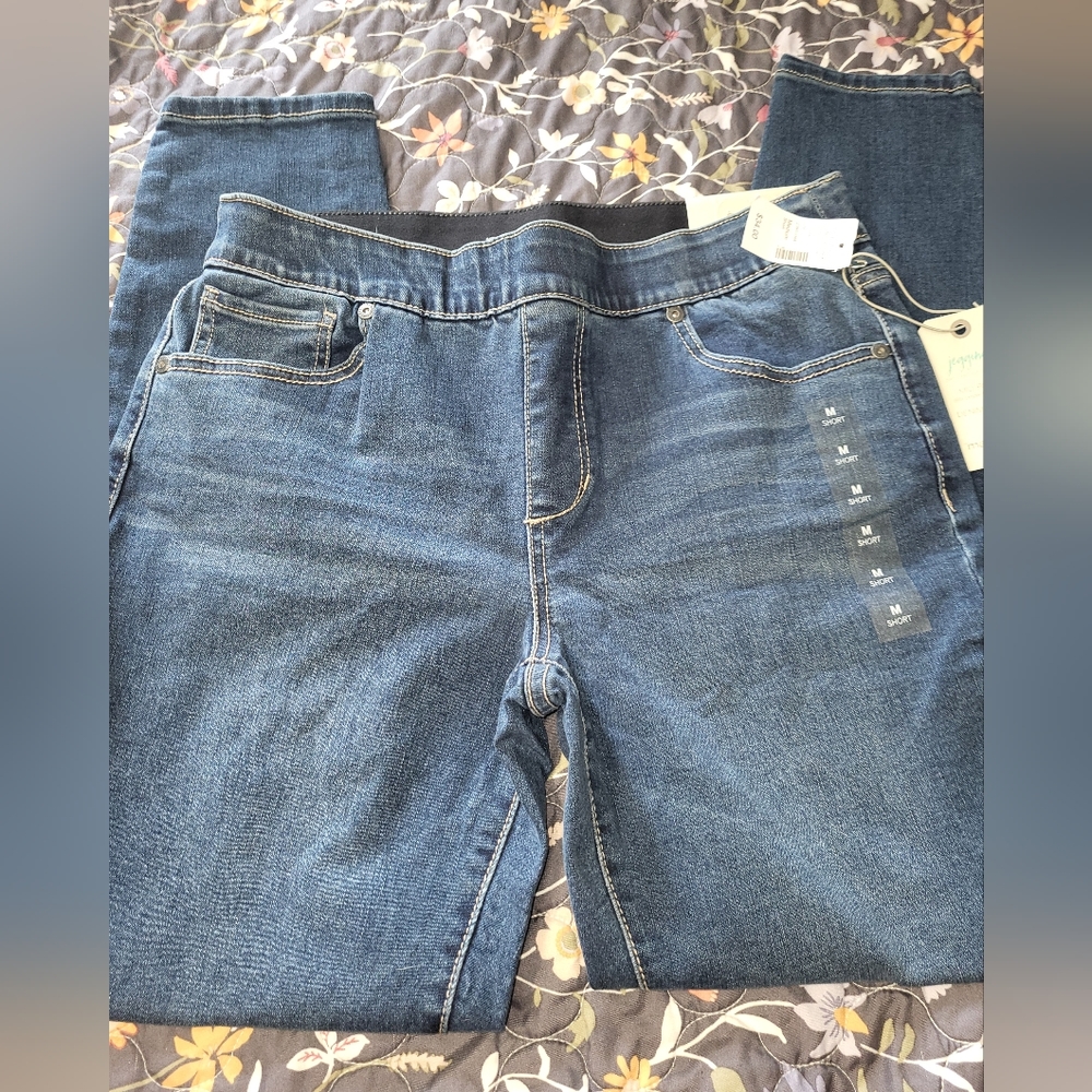 Maurices pull on jeans